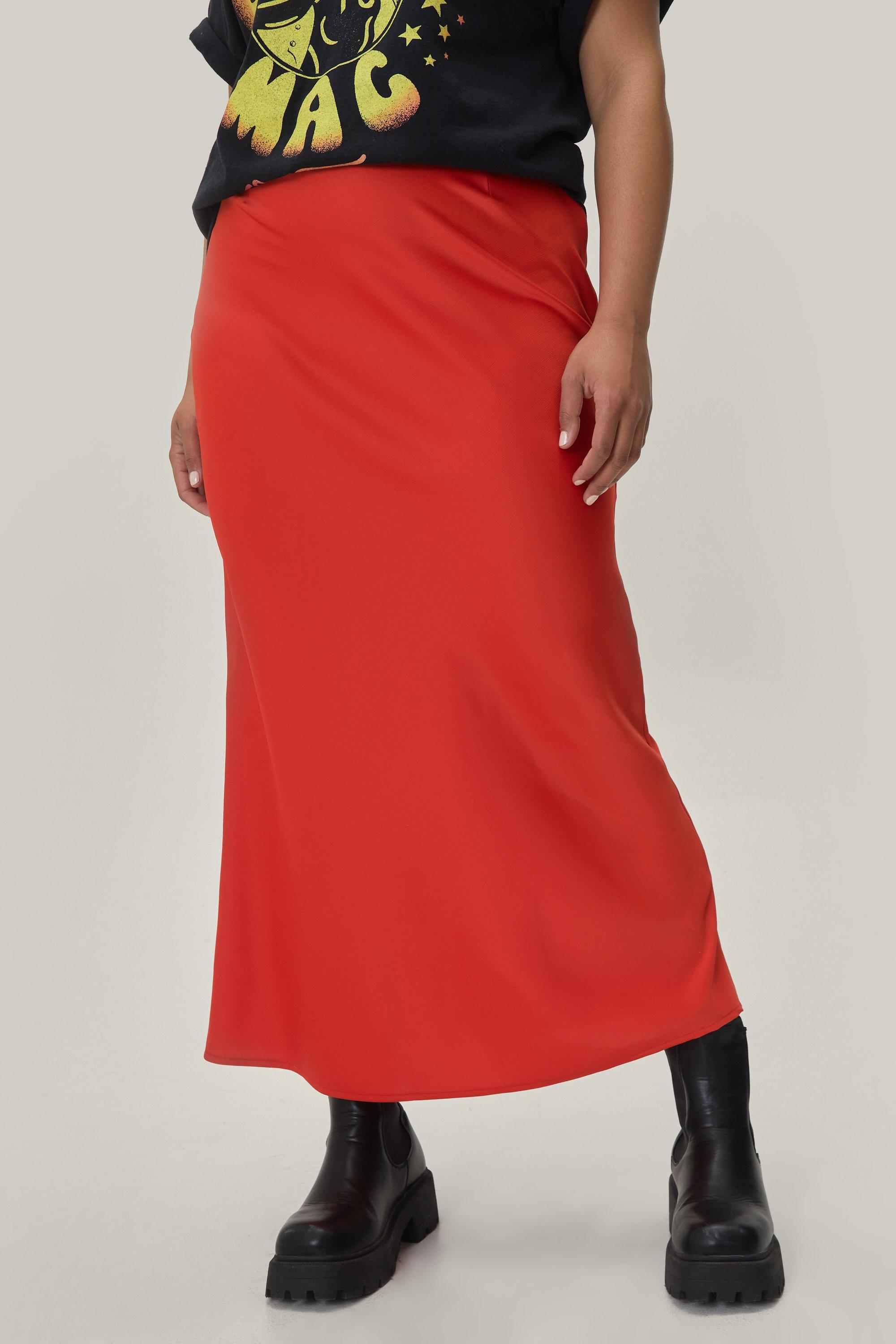 Nasty gal 2025 maxi skirt red